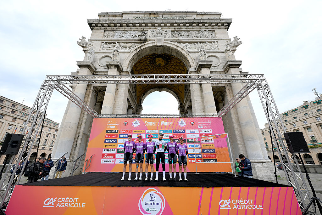GENOVA, ITALY - MARCH 21: A general view of Sofia Arici of Italy, Irene Cagnazzo of Italy, Andrea Casagranda of Italy, Fariba Hashimi of Afghanistan, Sonia Rossetti of Italy, Gaia Segato of Italy and Team Vini Fantini - BePink prior to the 8th Milano-Sanremo Donne 2026, Women's Elite a 156km one day race from Genova to Sanremo / #UCIWWT / on March 21, 2026 in Genova, Italy. (Photo by Tim de Waele/Getty Images)