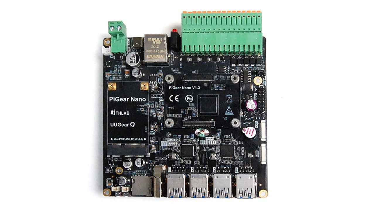The PiGear Nano board