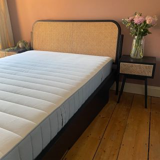 The IKEA VALEVÅG pocket sprung mattress being tested