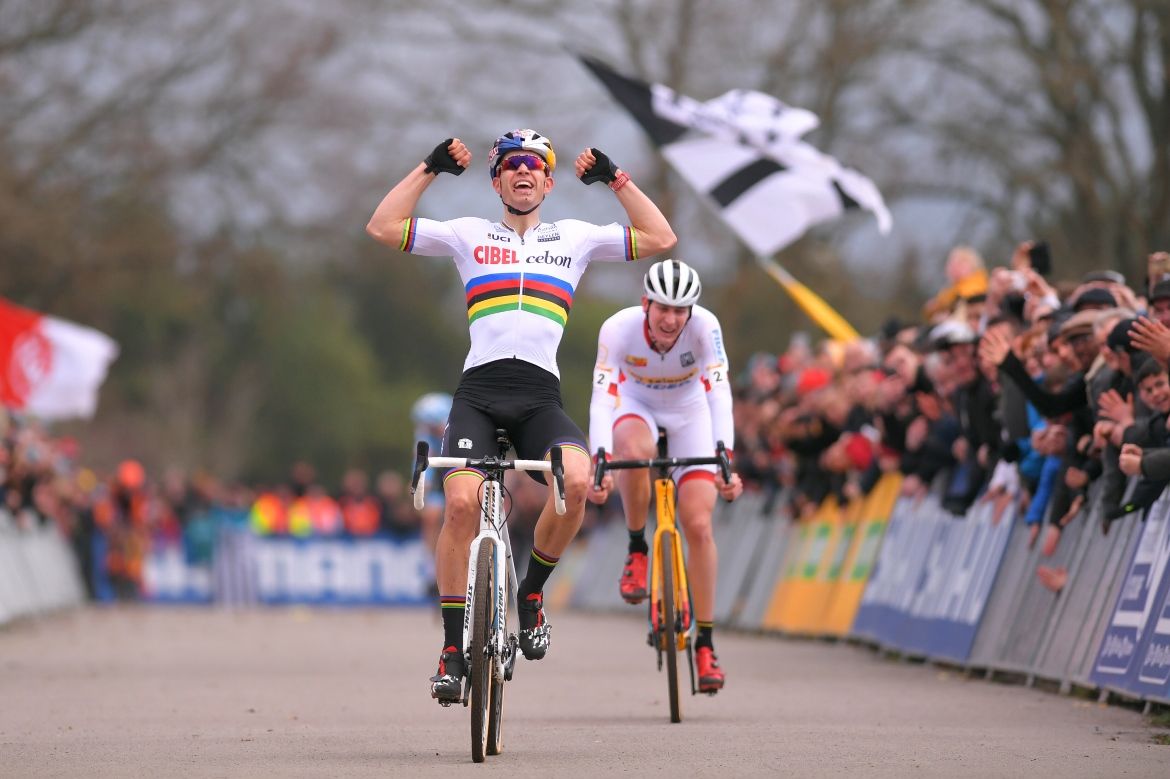 Van Aert had more left in the legs than Aerts