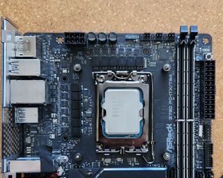 ASRock Z790 PG-ITX/TB4