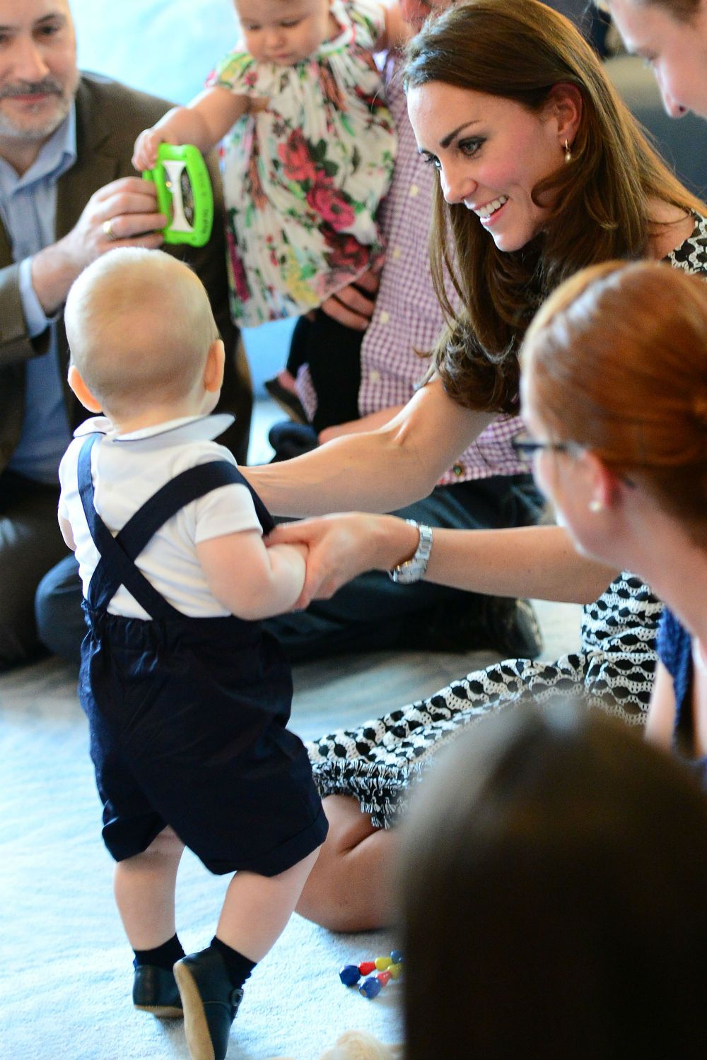 Kate Middleton and Prince George in New Zealand