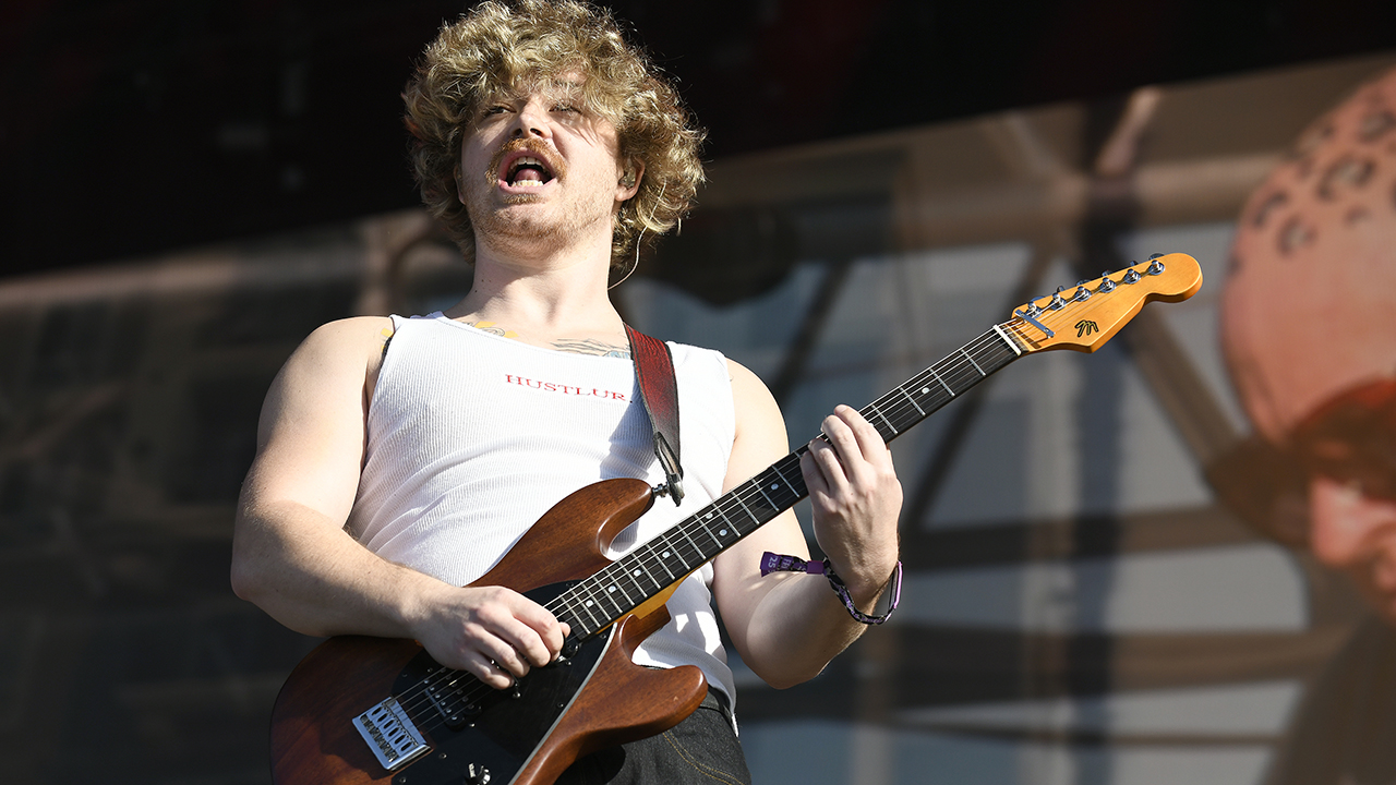 NAPA, CALIFORNIA - MAY 23: Jakob Nowell of Sublime performs during the 2025 Bottle Rock Napa Valley festival at Napa Valley Expo on May 23, 2025 in Napa, California. (Photo by Tim Mosenfelder/FilmMagic)
