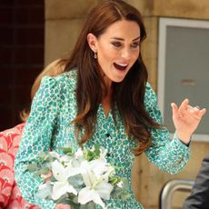 Kate Middleton wears Cefinn green printed shirt dress 