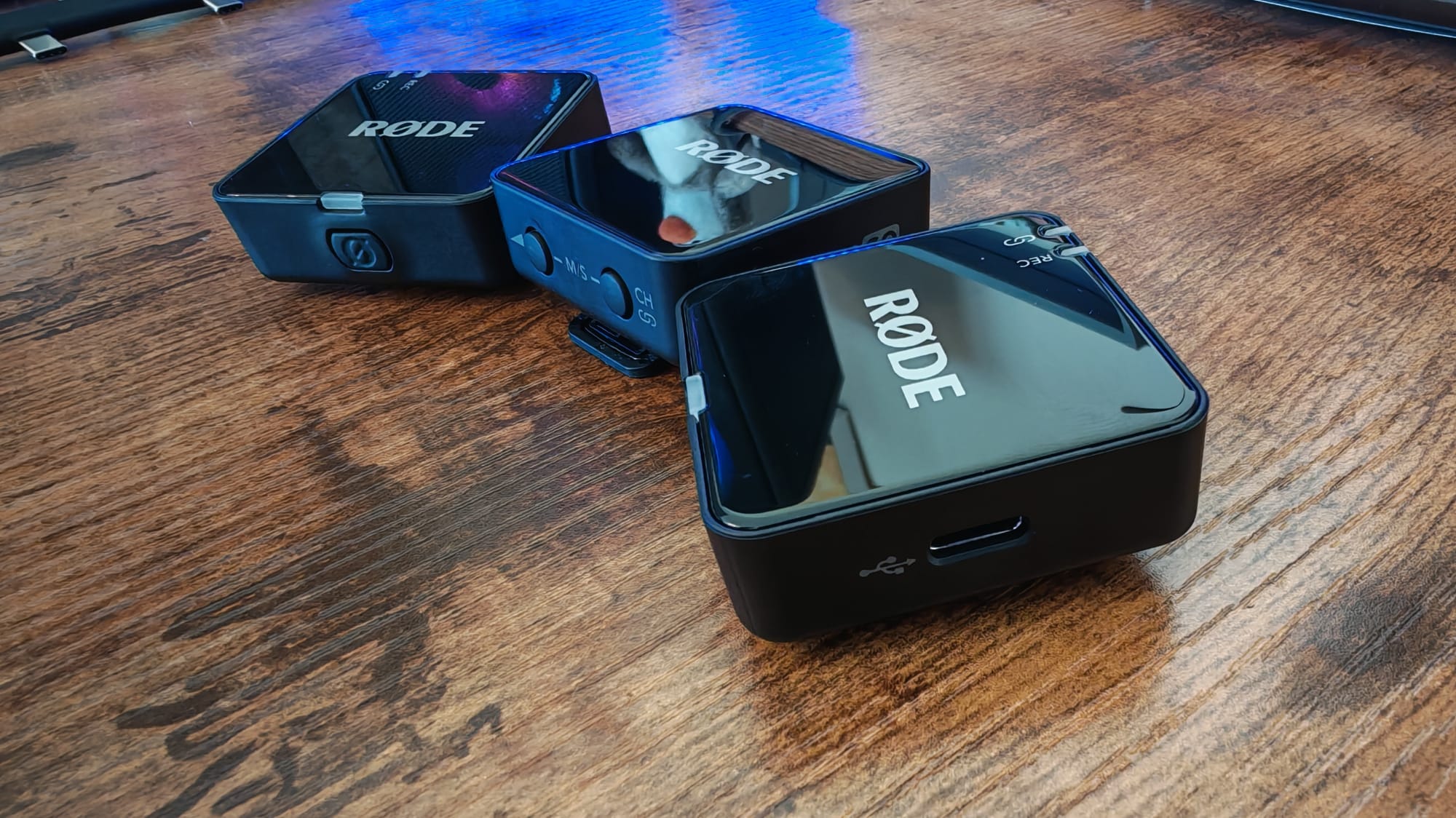 The Rode Wireless Go Gen 3's reflective surface