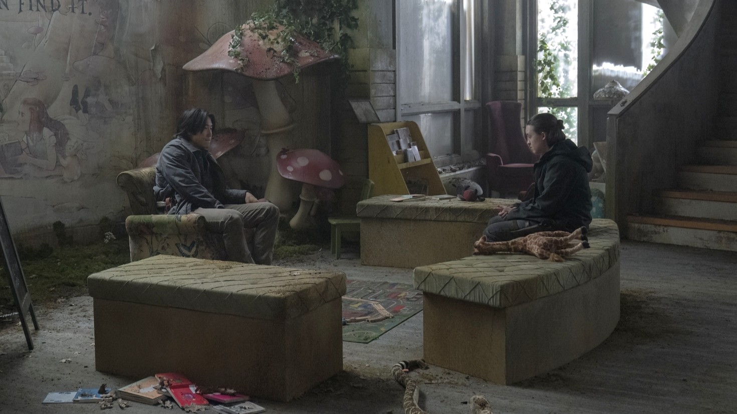 Young Mazino and Bella Ramsey in "The Last of Us" season 2 episode 7.