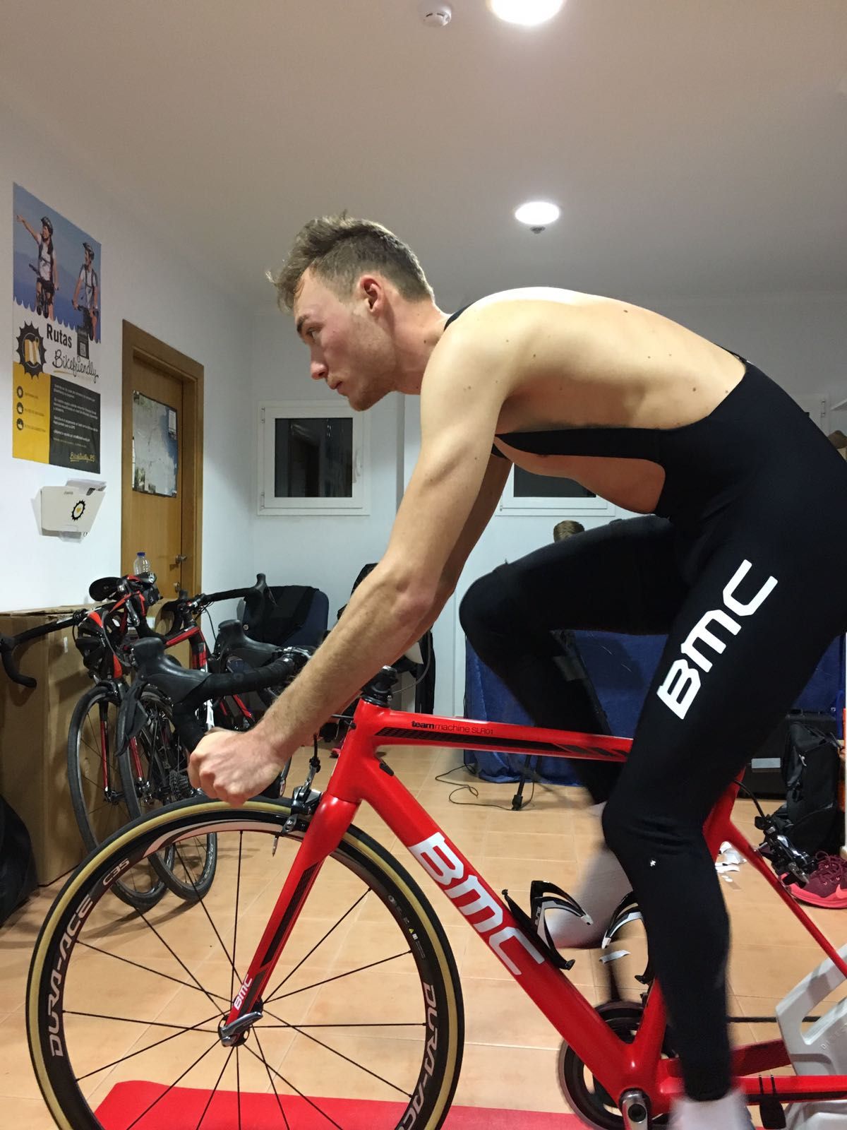 Loic Vliegen on his 2017 race bike