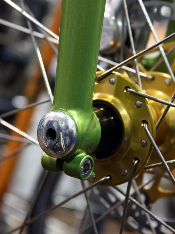 Capricorn Bicycles saw fit to use a thru-axle on its rigid steel fork.