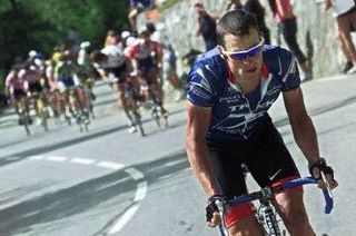 The decisive moment of the 2001 Tour de France on Alpe d'Huez.