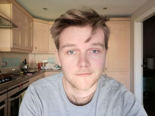 Honor 10 with soft lighting turned on