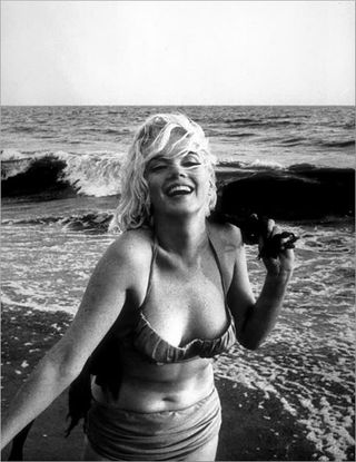 Marilyn monroe at beach