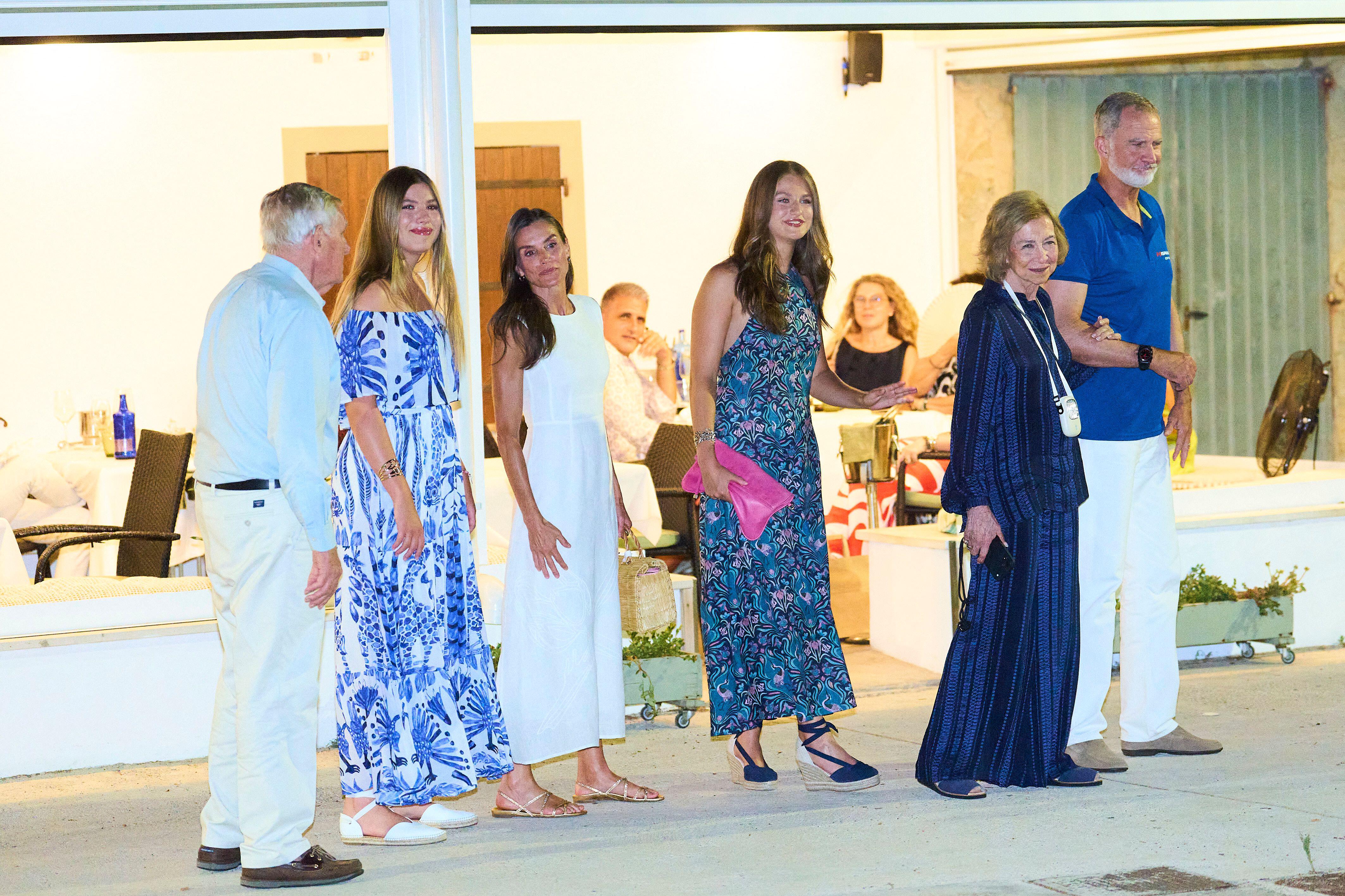 King Felipe, Queen Sofia, Princess Leonor, Queen Letizia, Infanta Sofia leaving a restaurant