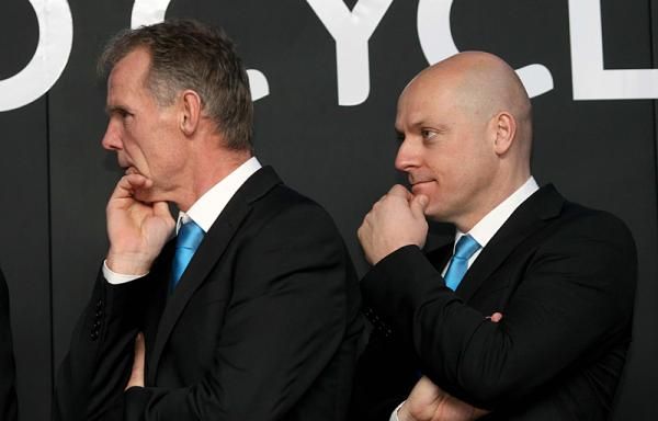Shane Sutton and David Brailsford consider the proceedings carefully.