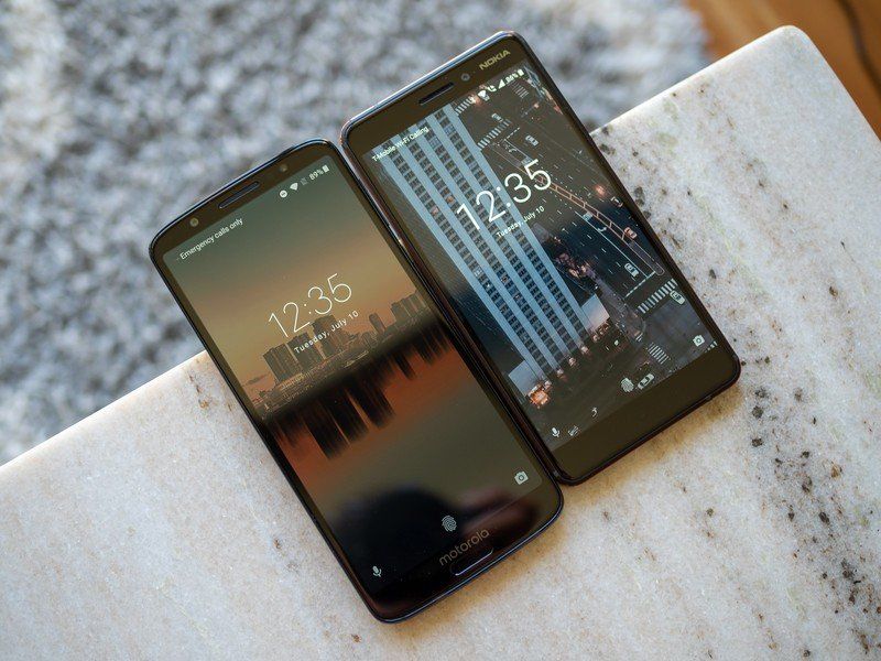Nokia 6.1 and Moto G6 Plus
