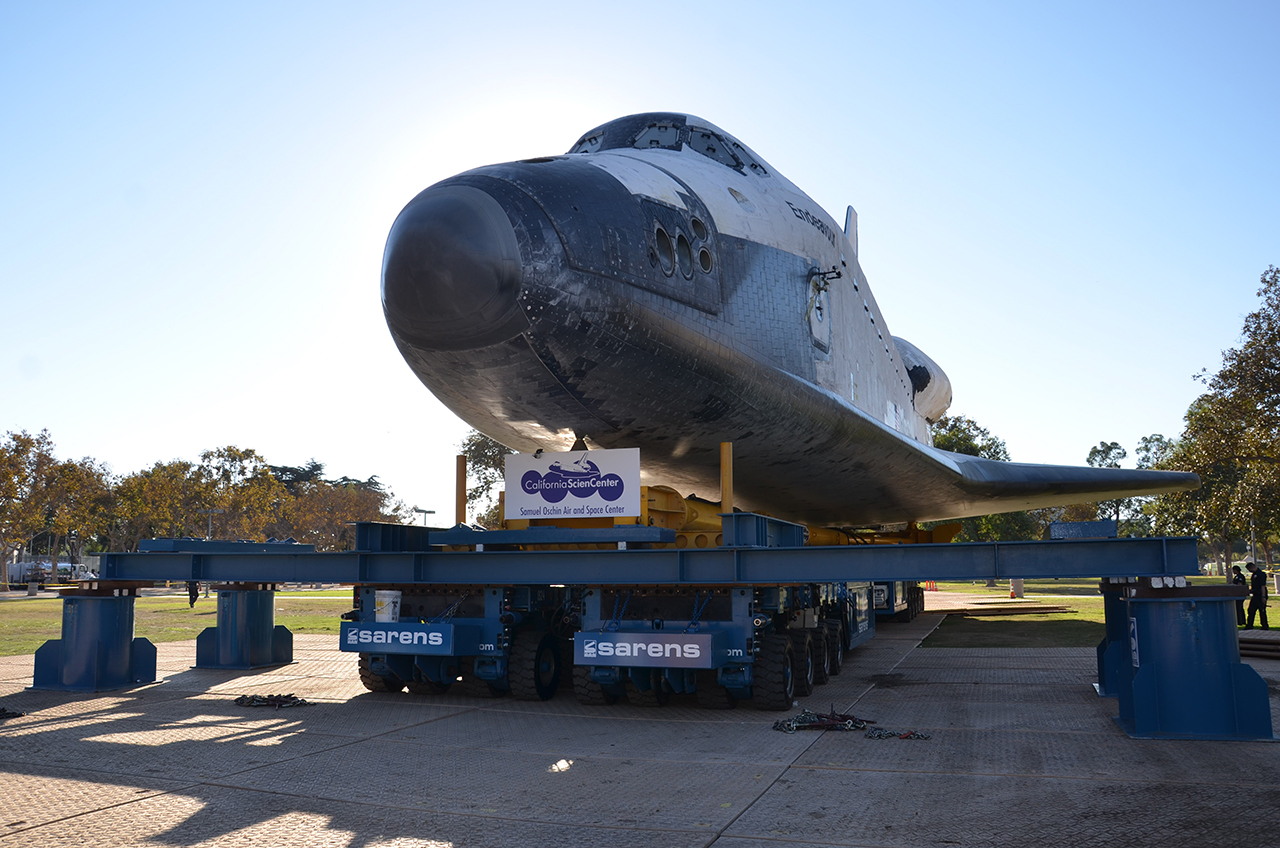 Endeavour About to Enter Pavilion