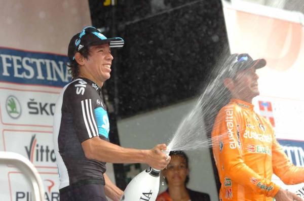 Uran pops the cork