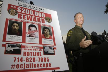  Orange County Lt. Jeff Hallock announces Bac Duong's capture