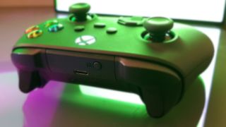 Xbox Series X/S controller sync button