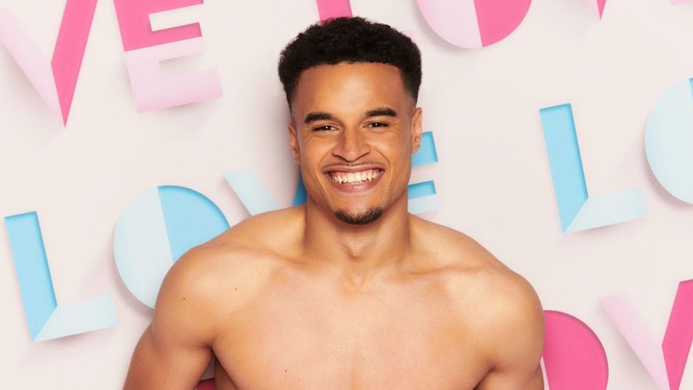 Who is Toby Aromolaran on Love Island? Find our his age, job What to