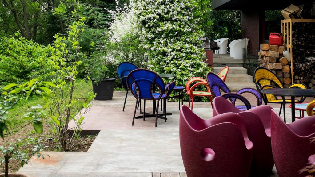 15 Garden Party Essentials For Every Type Of Outdoor Gathering