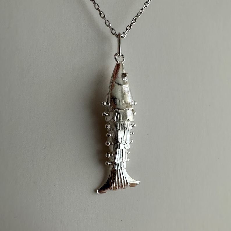 AcropolisDesign, Little Gold Fish Necklace, 3d Fish Charm, 925k Sterling Silver Pisces Symbol Pendant, Articulated Fish Necklace, Minimal Animal Pendant