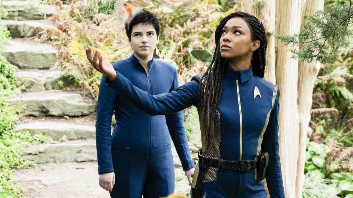 star trek discovery season 3 ratings drop