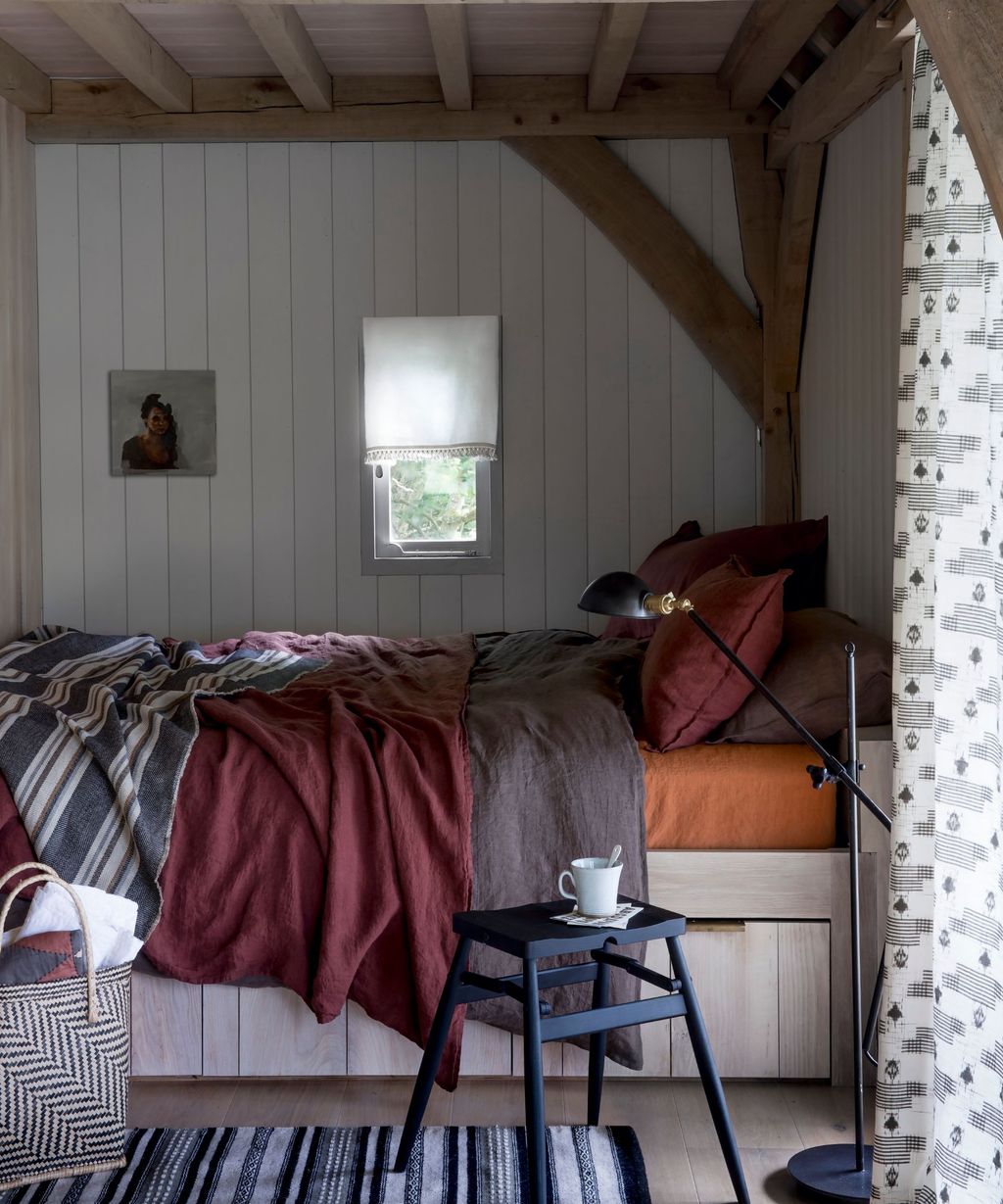 When should you start decorating for fall? 5 things to know