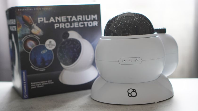 Thames &amp; Kosmos Planetarium Projector