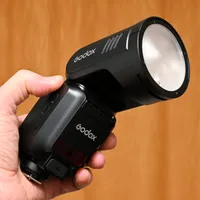 Godox V100 flashgun Godox V100 flashgun