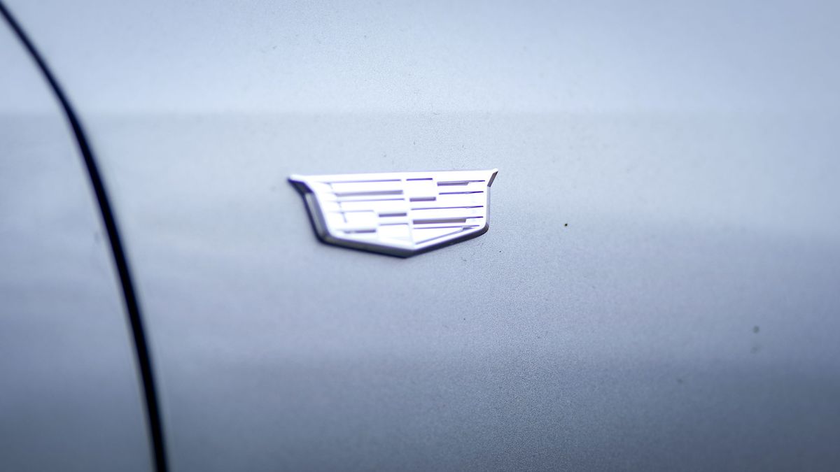 2025 Cadillac Optiq Sport 2 test drive.