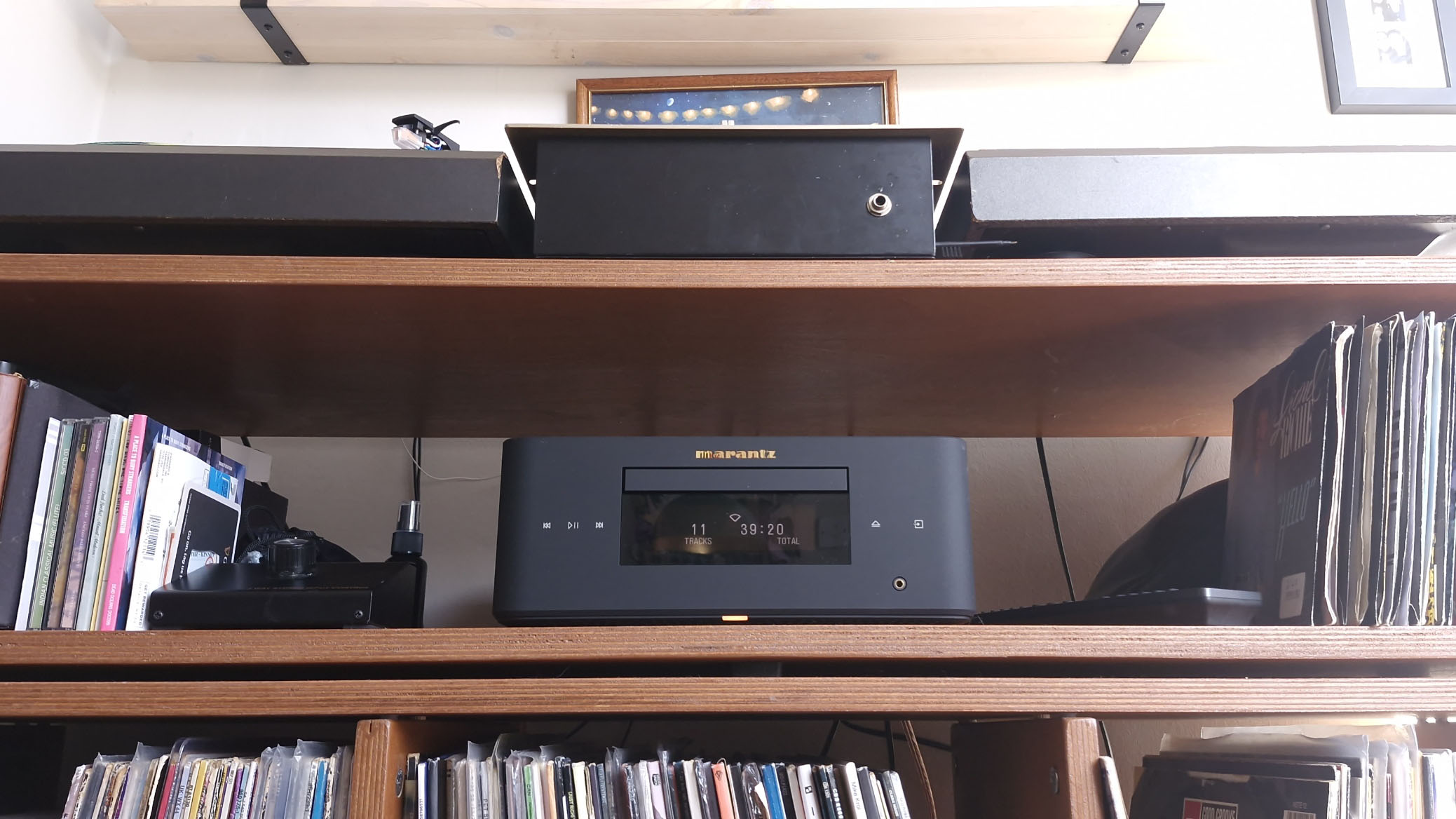 Marantz MCR-60n DAB CD Player sat on a bookshelf