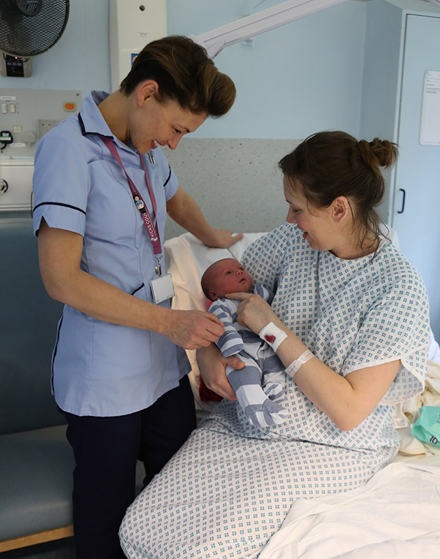 Emma Willis Delivering Babies