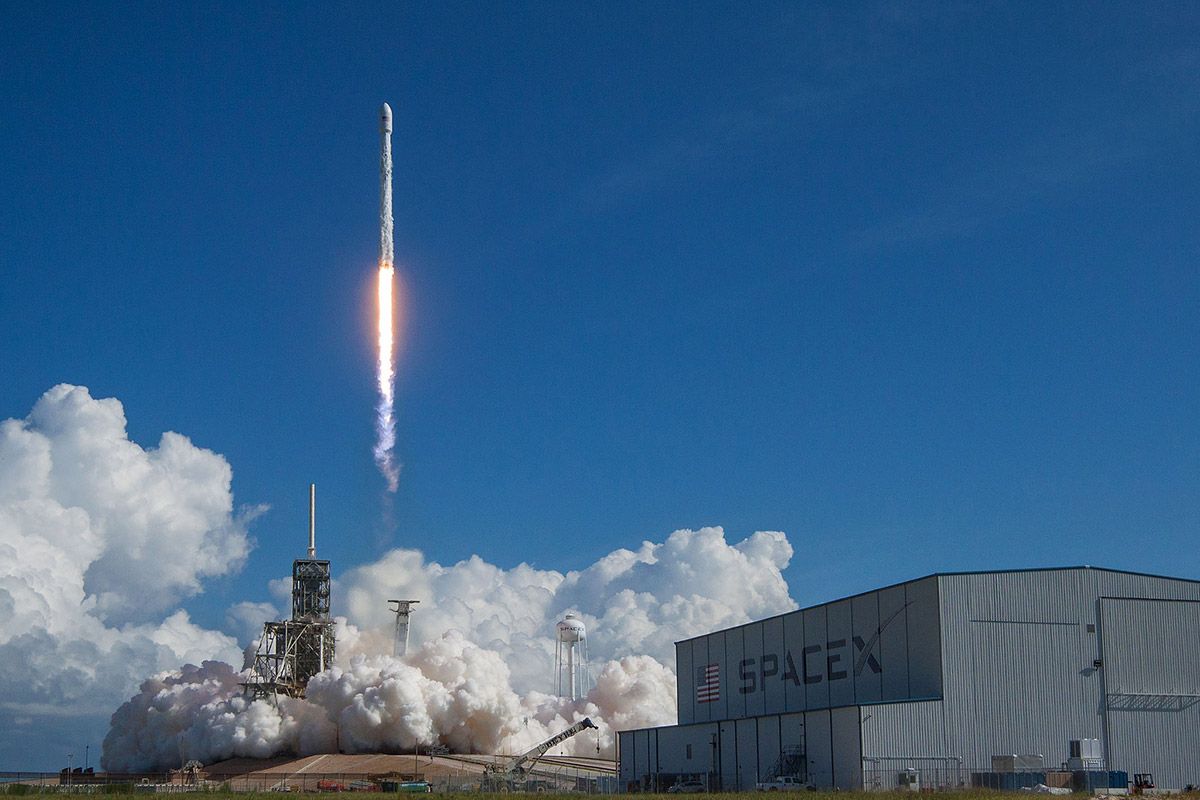 In Photos: SpaceX Launches X-37B Space Plane, Lands Another Falcon 9 ...