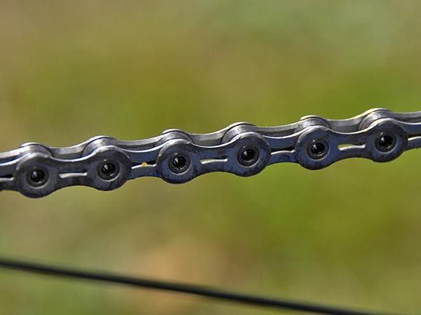 &hellip;and inside of the chain for better shift performance.