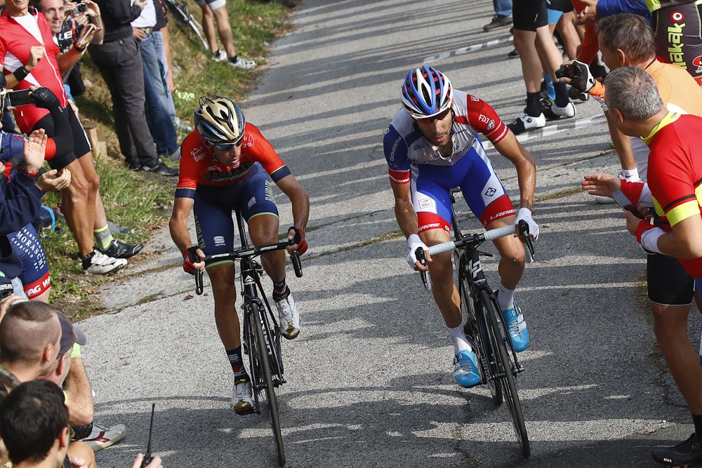 Thibaut Pinot and Vincenzo Nibali near the end of Il Lombradia