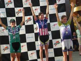 Elite women's podium (L-R): Evelyn Stevens (CRCA), Jessica Phillips (Lip Smackers) and Alison Powers (Team Type 1).