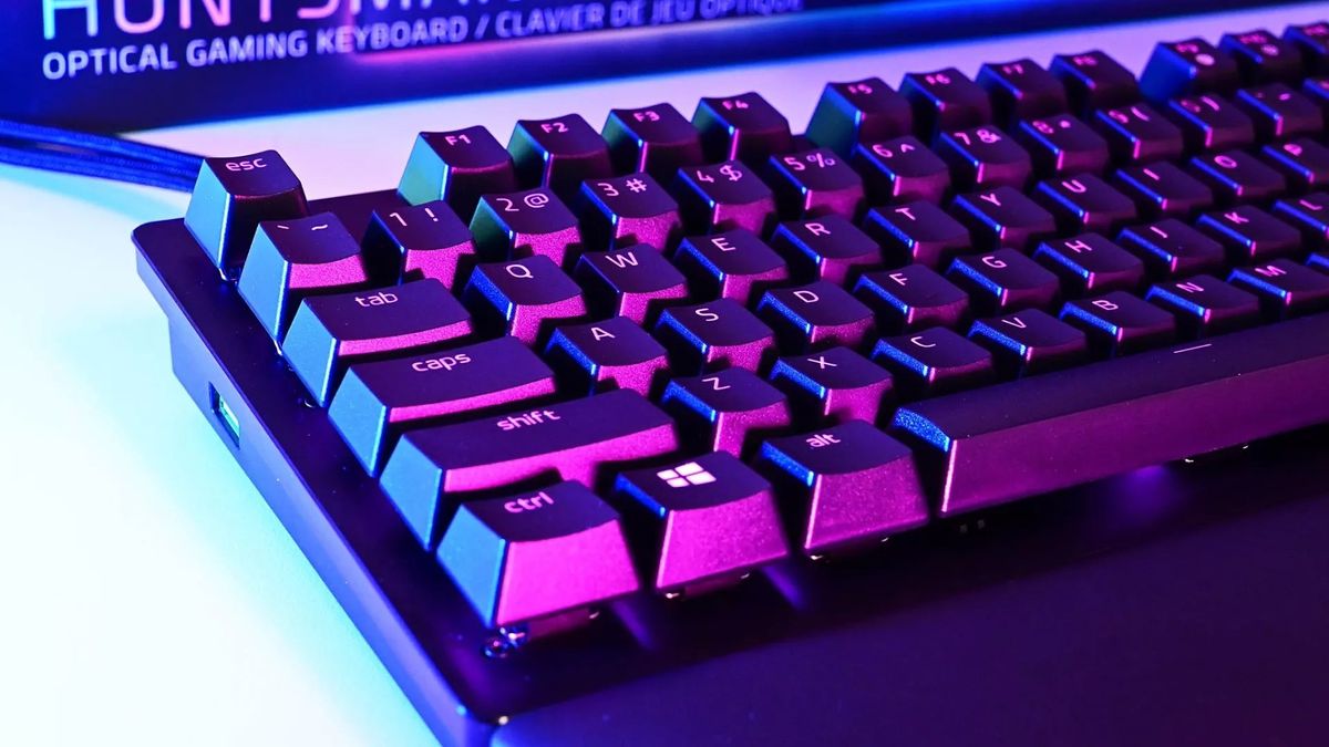 Clavier gamer RGB - Top Achat