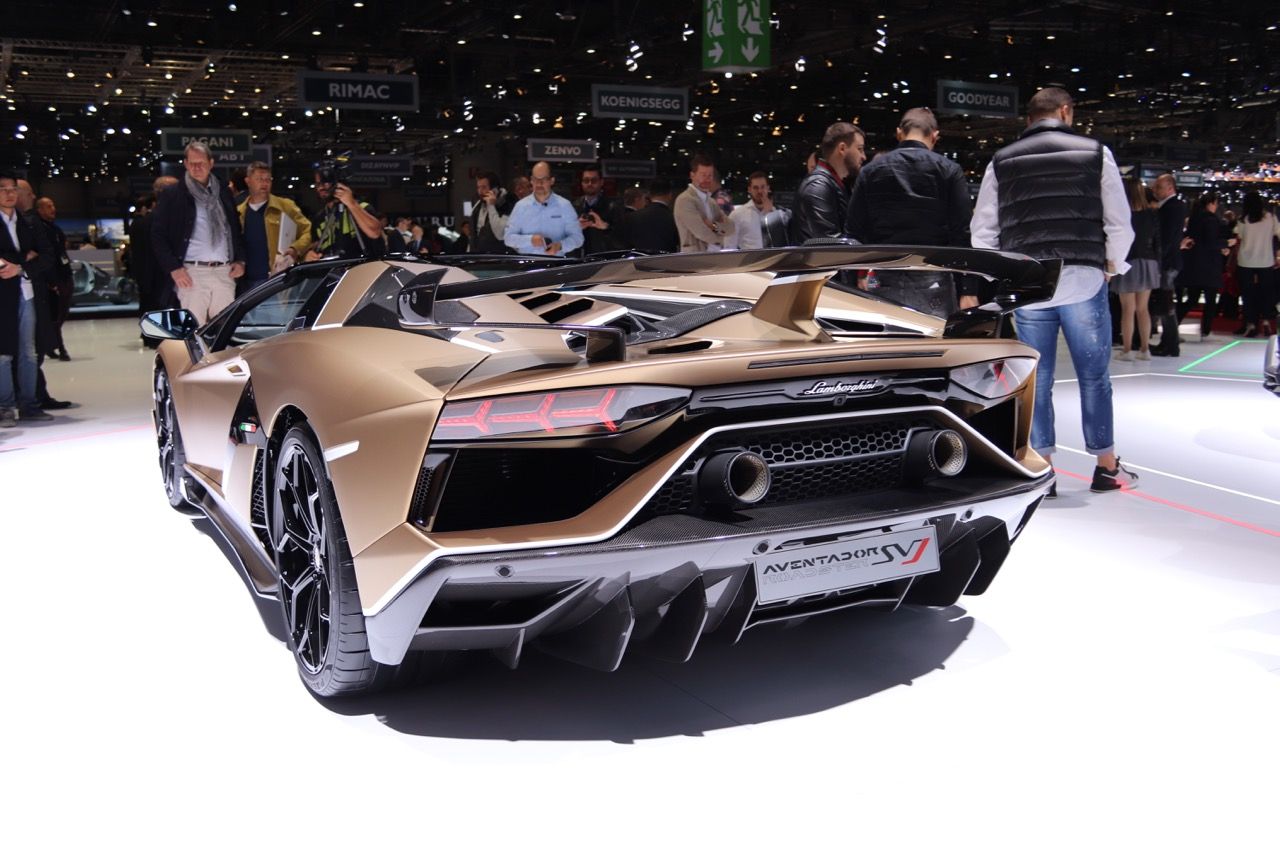 Lamborghini SVJ Roadster