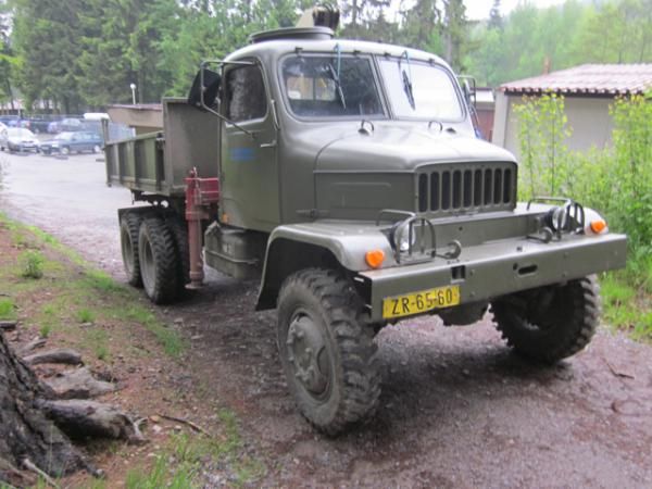 A cool truck in Czech.
