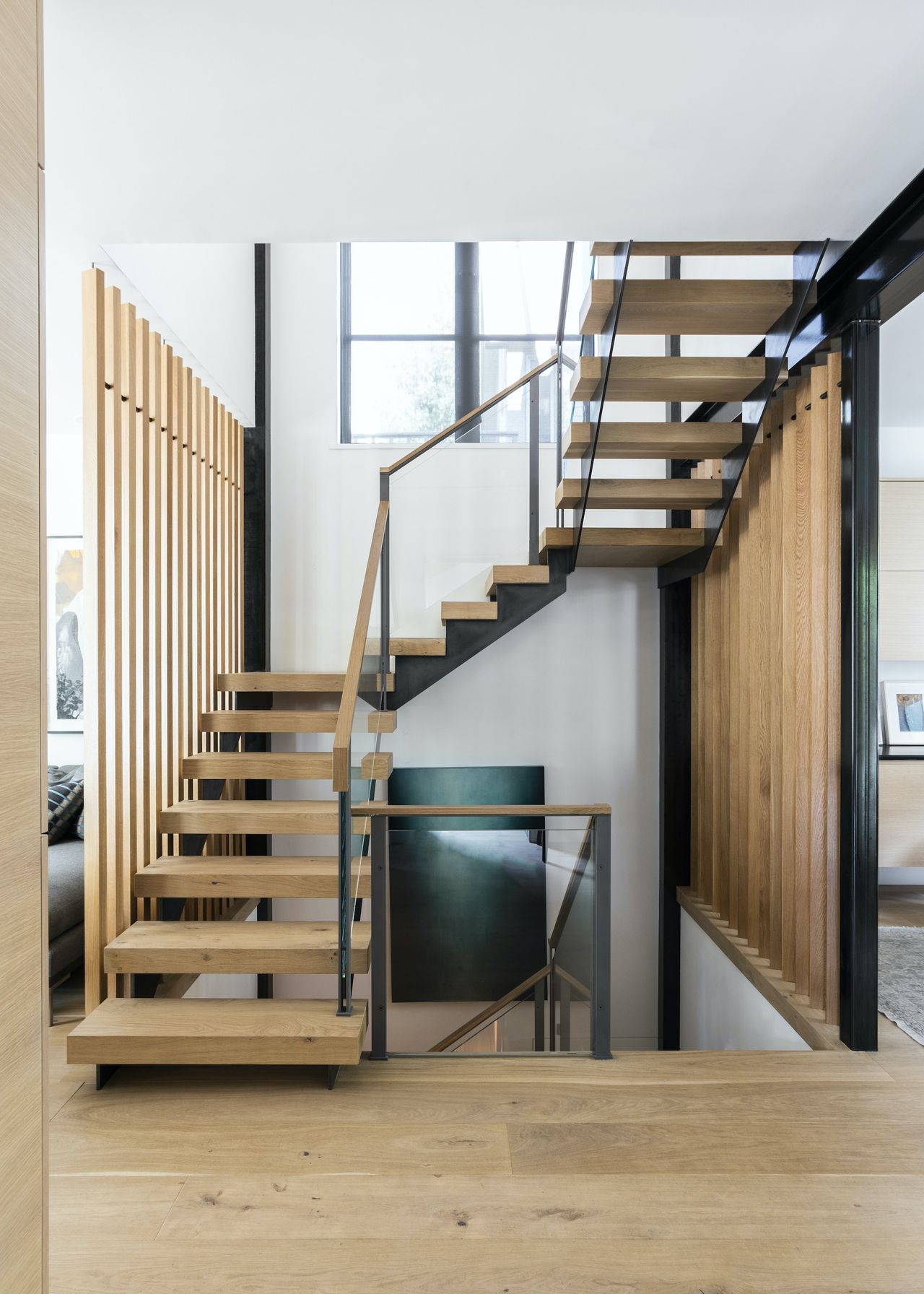 10 Creative Ideas for Your Staircase's Flooring | Livingetc