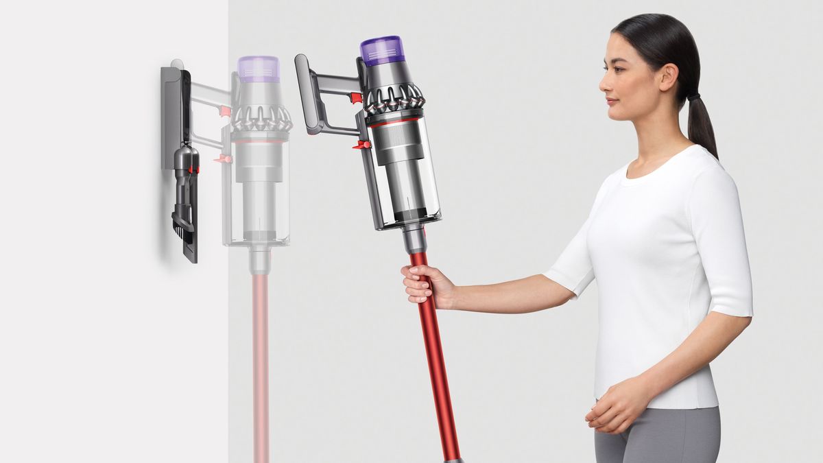 Dyson V15 Detect Vs Dyson V11 Which Cordless Vacuum Is Best For You Techradar