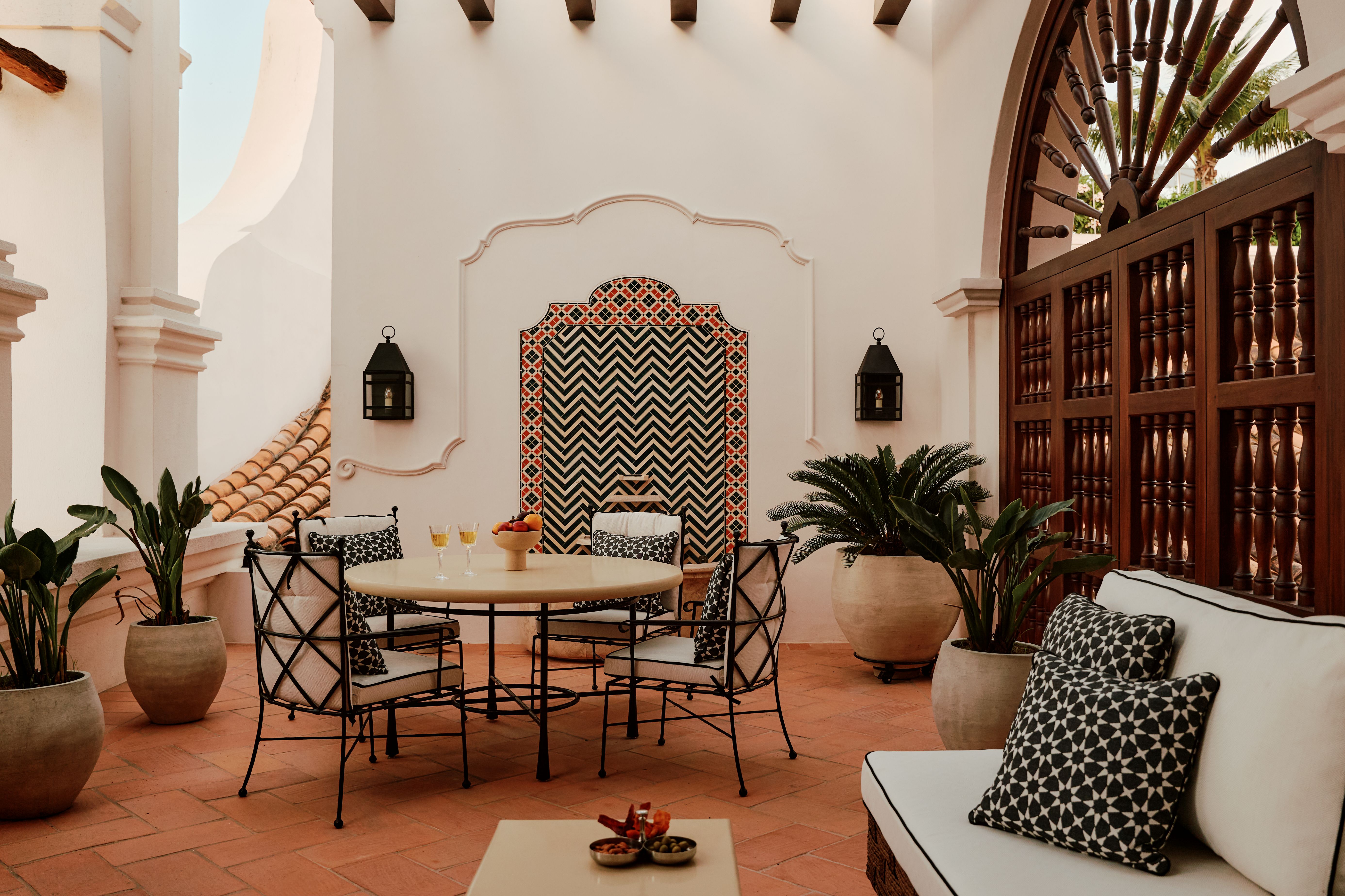 review of four seasons hotels and residences cartagena