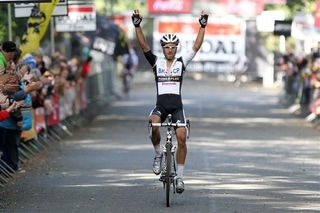 Albert solos to victory at GP Neerpelt