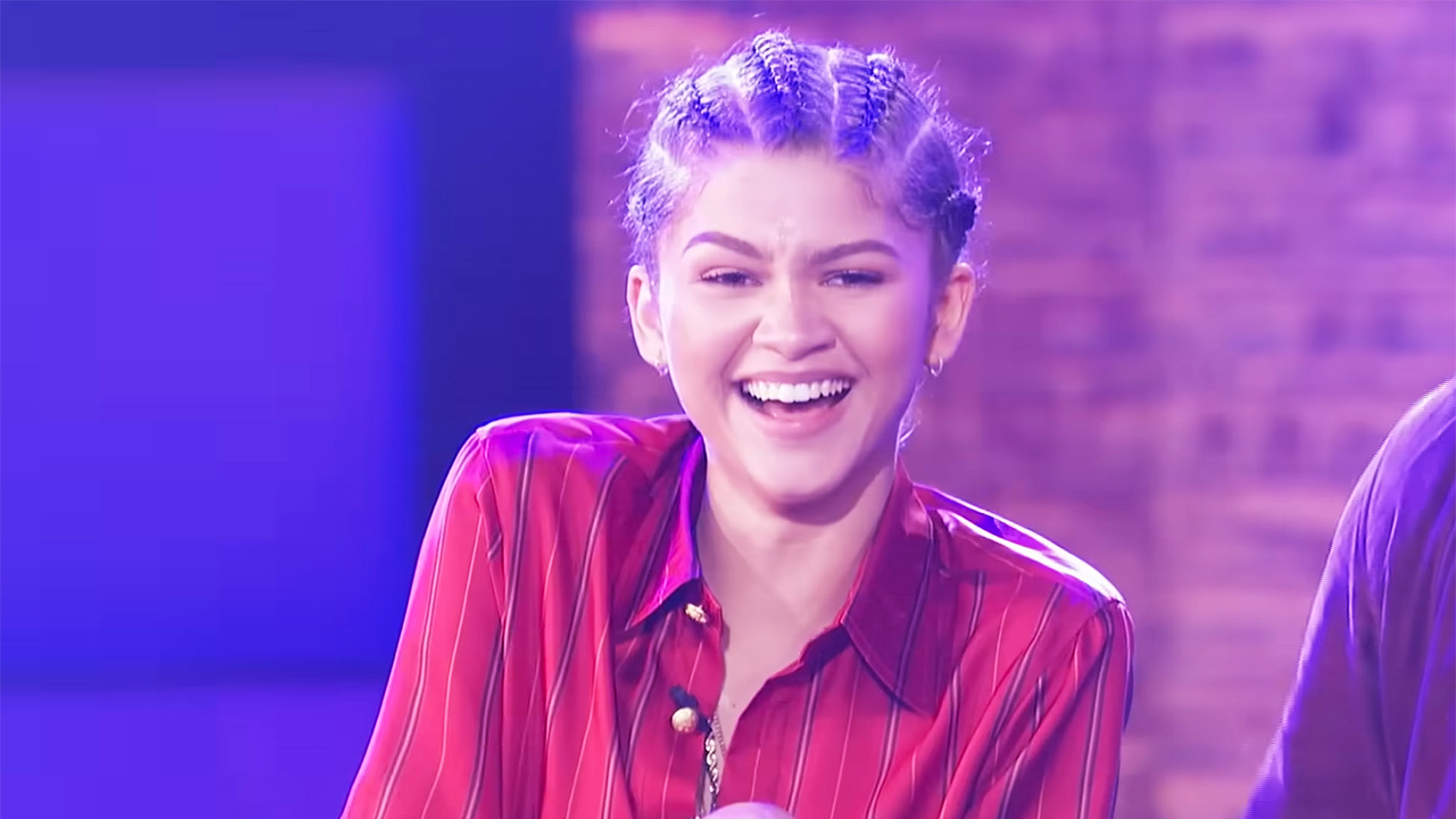 Zendaya looks seriously amused while watching Tom Holland's viral Lip Sync Battle.
