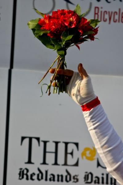 John Bennett (California Giant-Specialized) had a hard time even holding onto his flowers on the podium.
