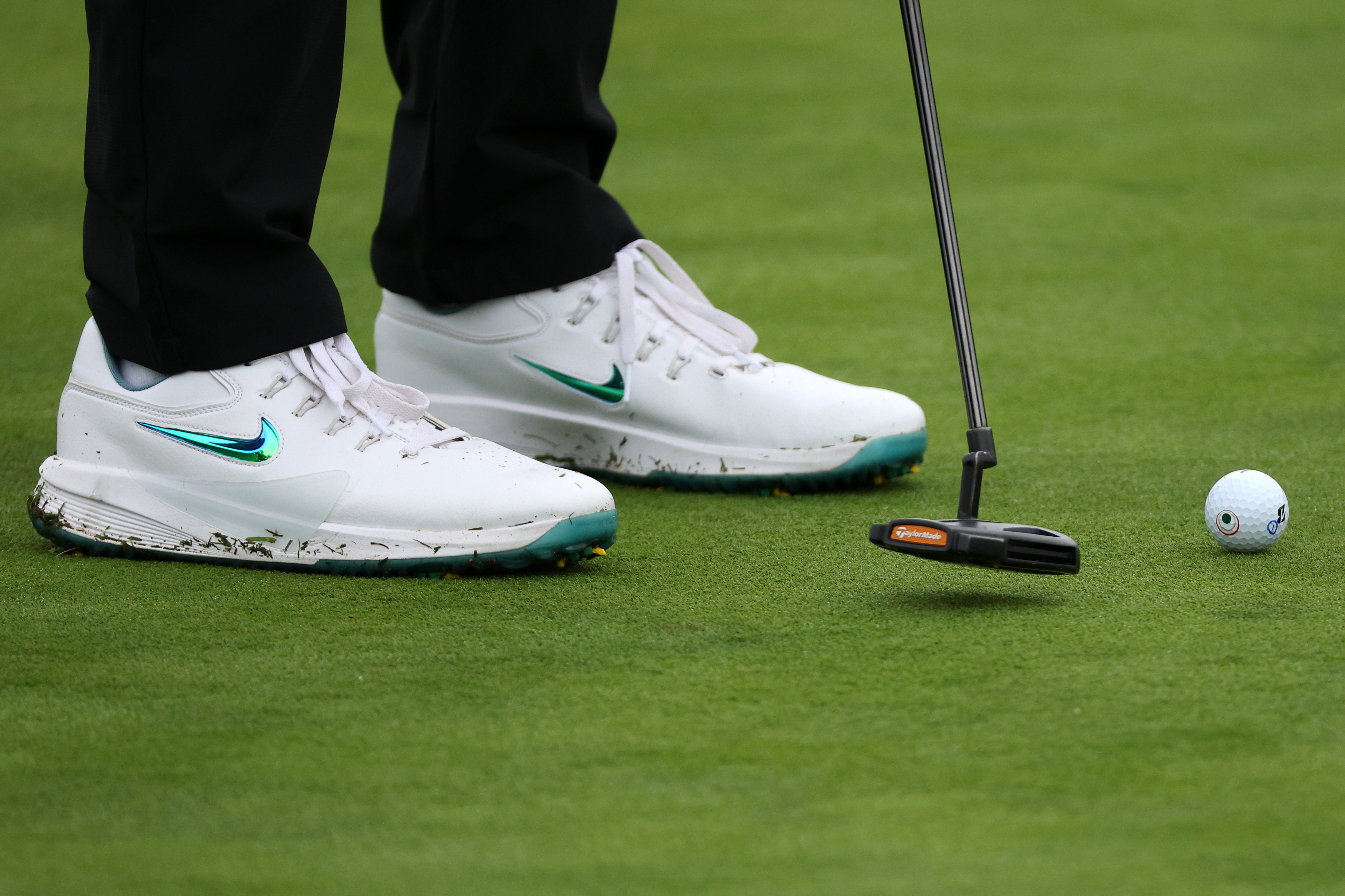 A close-up of Chris Gotterup's putter