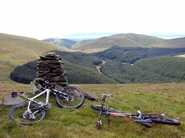 Follow the cairn.
