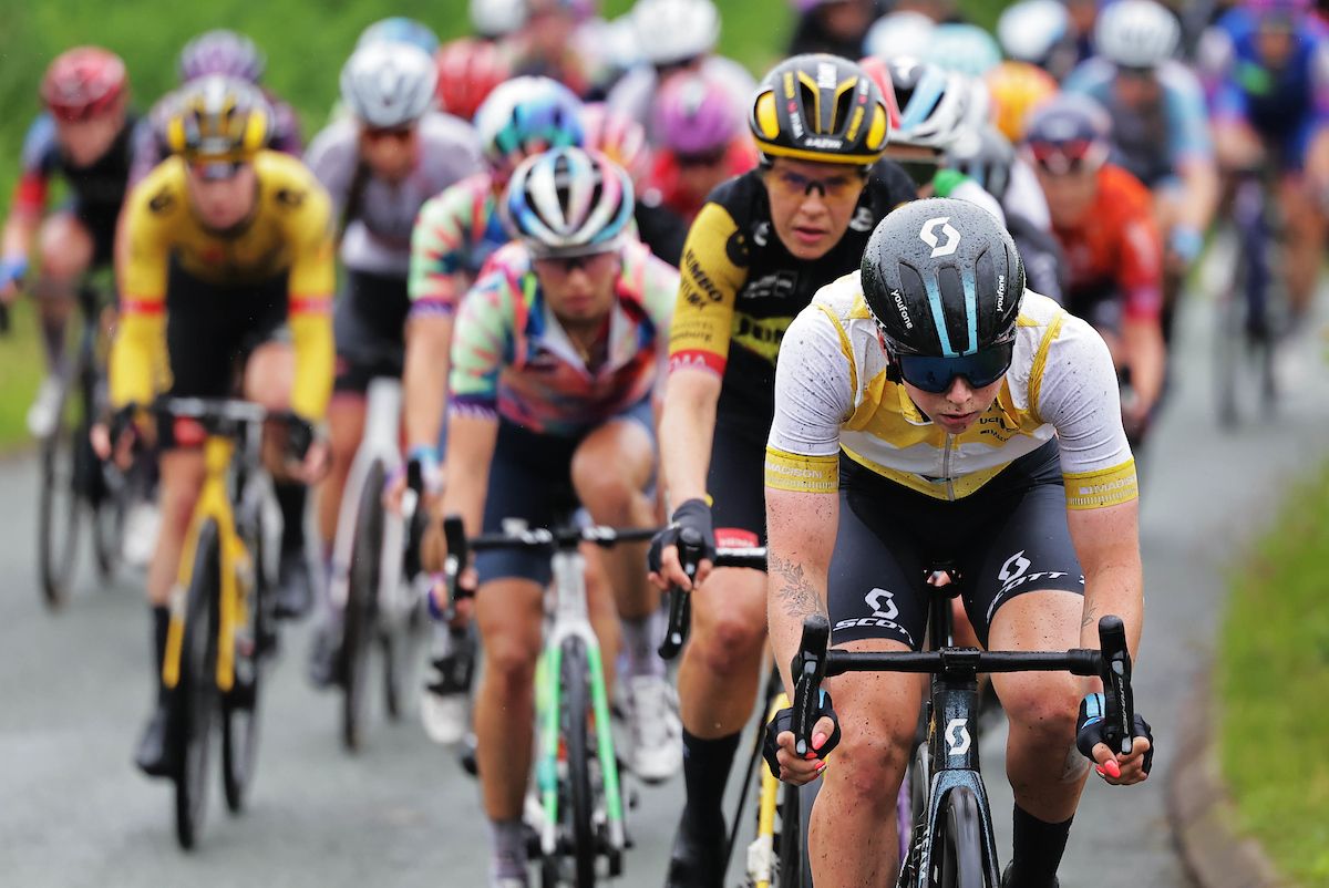 Picture by Alex Whitehead/SWpix.com - 09/06/2022 - Cycling - The Women&acirc;s Tour 2022 - Stage Four - Wrexham to Welshpool, Wales - Lorena Wiebes of Team DSM (Yellow Leaders Jersey) in action