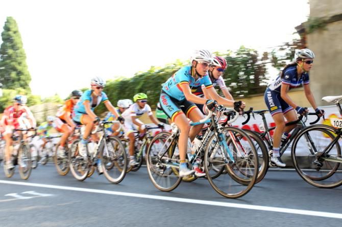 Sofie De Vuyst (Belgium) in the bunch