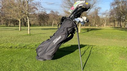 Titleist Players 4 Carbon 2025 Stand Bag review